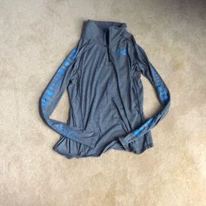 Under armor long sleeve shirt